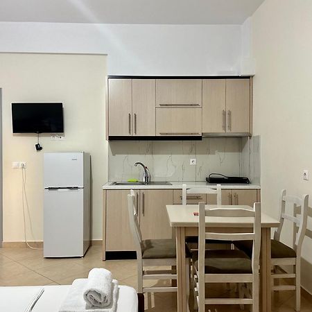 Erjon Apartments Ksamil Exterior photo